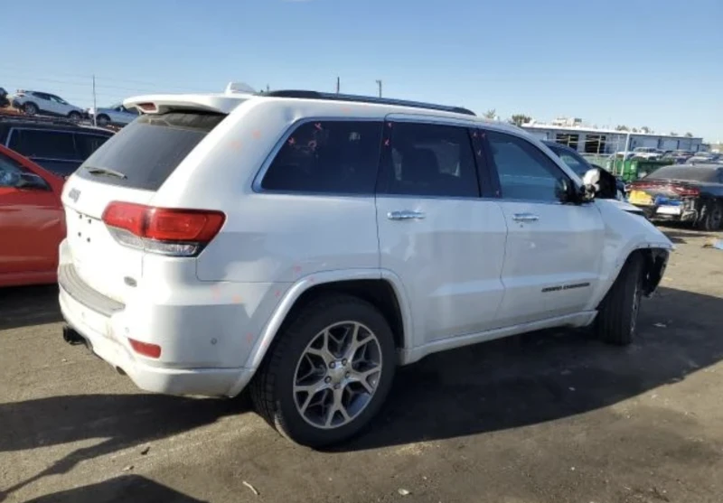 Jeep Grand cherokee Overland, снимка 5 - Автомобили и джипове - 48799417