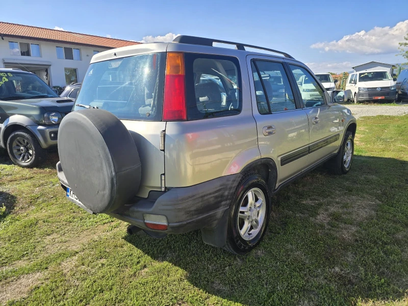 Honda Cr-v 2.0I Газ-Бензин 4х4 Климатик Масичка, снимка 3 - Автомобили и джипове - 52061611