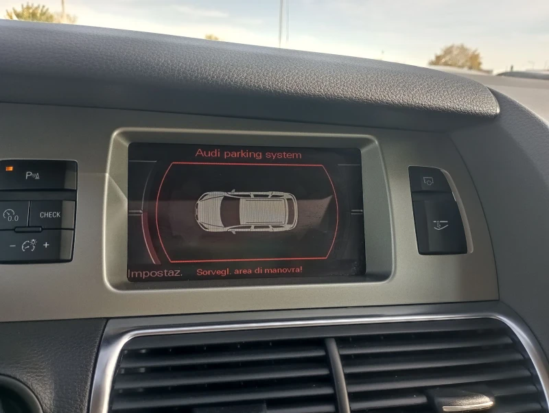 Audi Q7 3.0TDI, S Line, Панорама, снимка 12 - Автомобили и джипове - 52245887