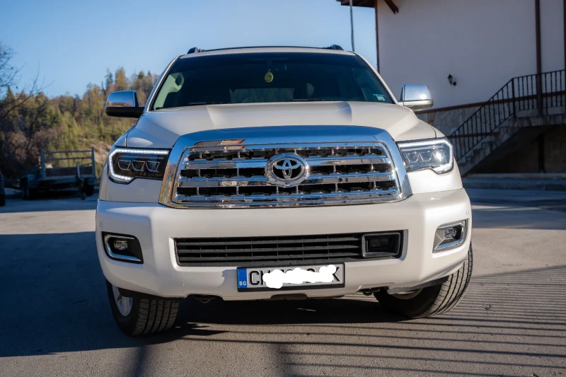 Toyota Sequoia 5.7 ГАЗ 4х4 PLATINUM