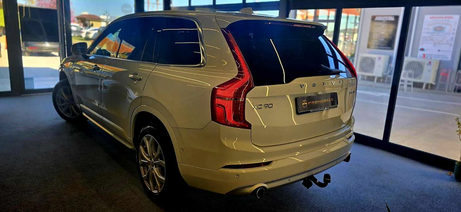 Volvo Xc90 2.0D5 AWD INSCRIPTION - изображение 4