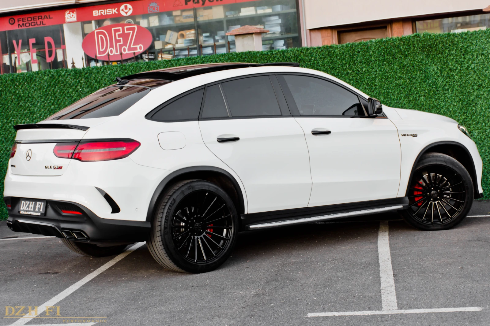 Mercedes-Benz GLE 350 D* COUPE* 63AMG OPTIC* CARBON* PANO* DISTRONIC* ВА - изображение 7
