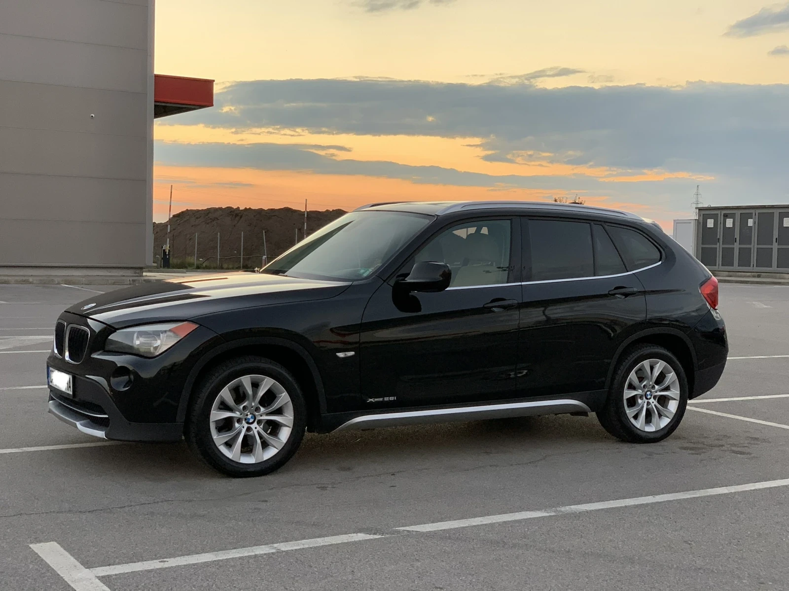 BMW X1 xDrive28i - изображение 8