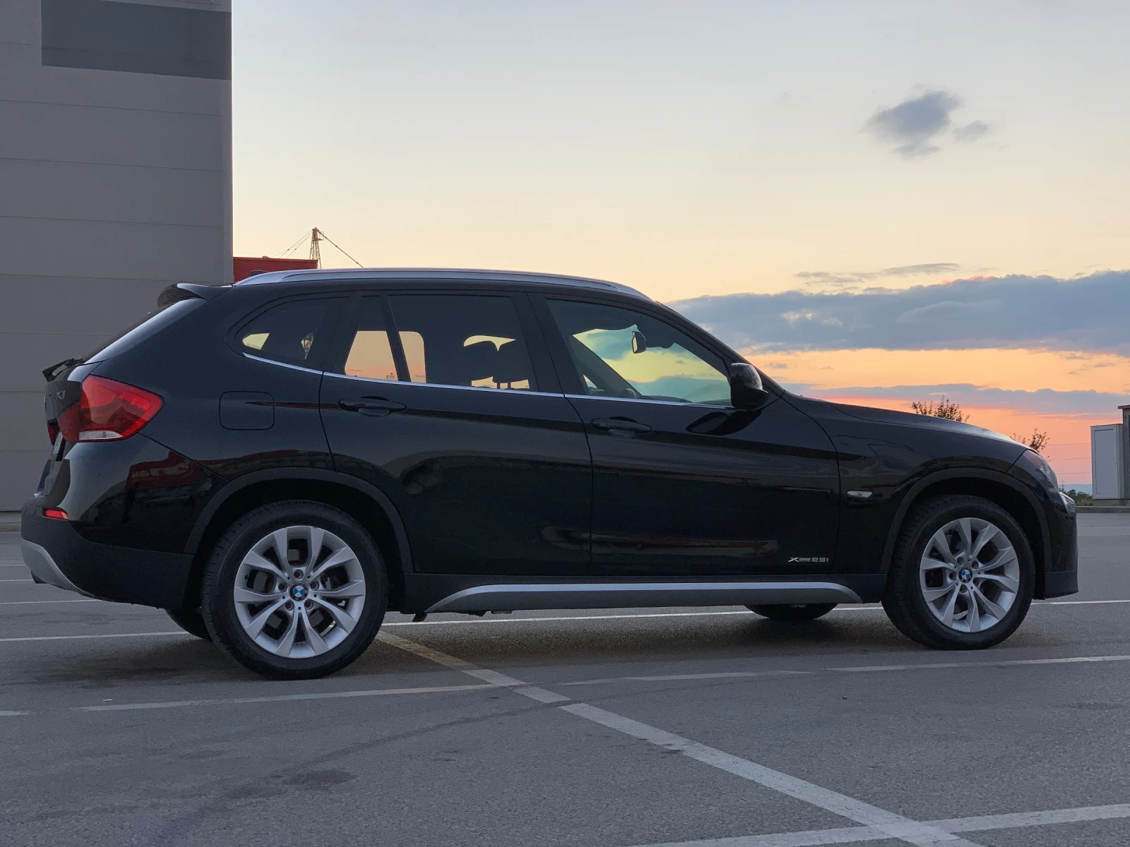 BMW X1 xDrive28i - изображение 2
