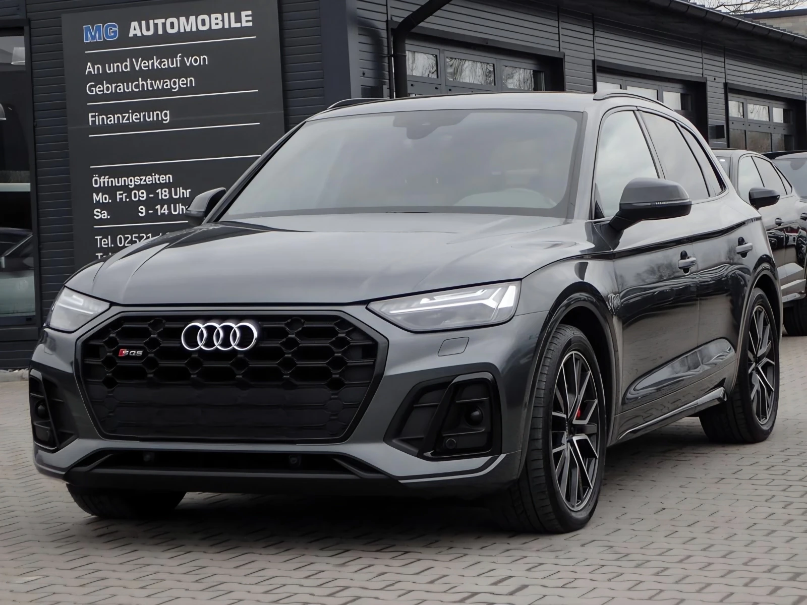 Audi SQ5 Carbon* B&O* 341hp - изображение 2