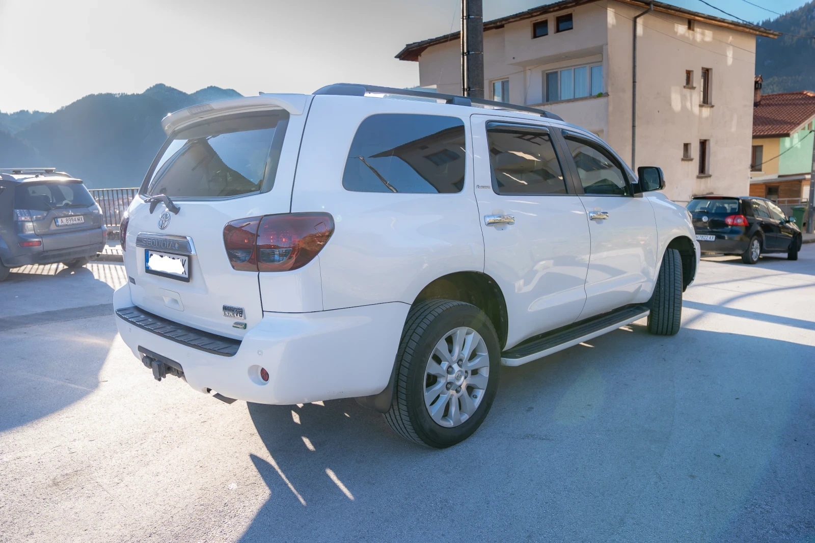 Toyota Sequoia 5.7 ГАЗ 4х4 PLATINUM - изображение 5