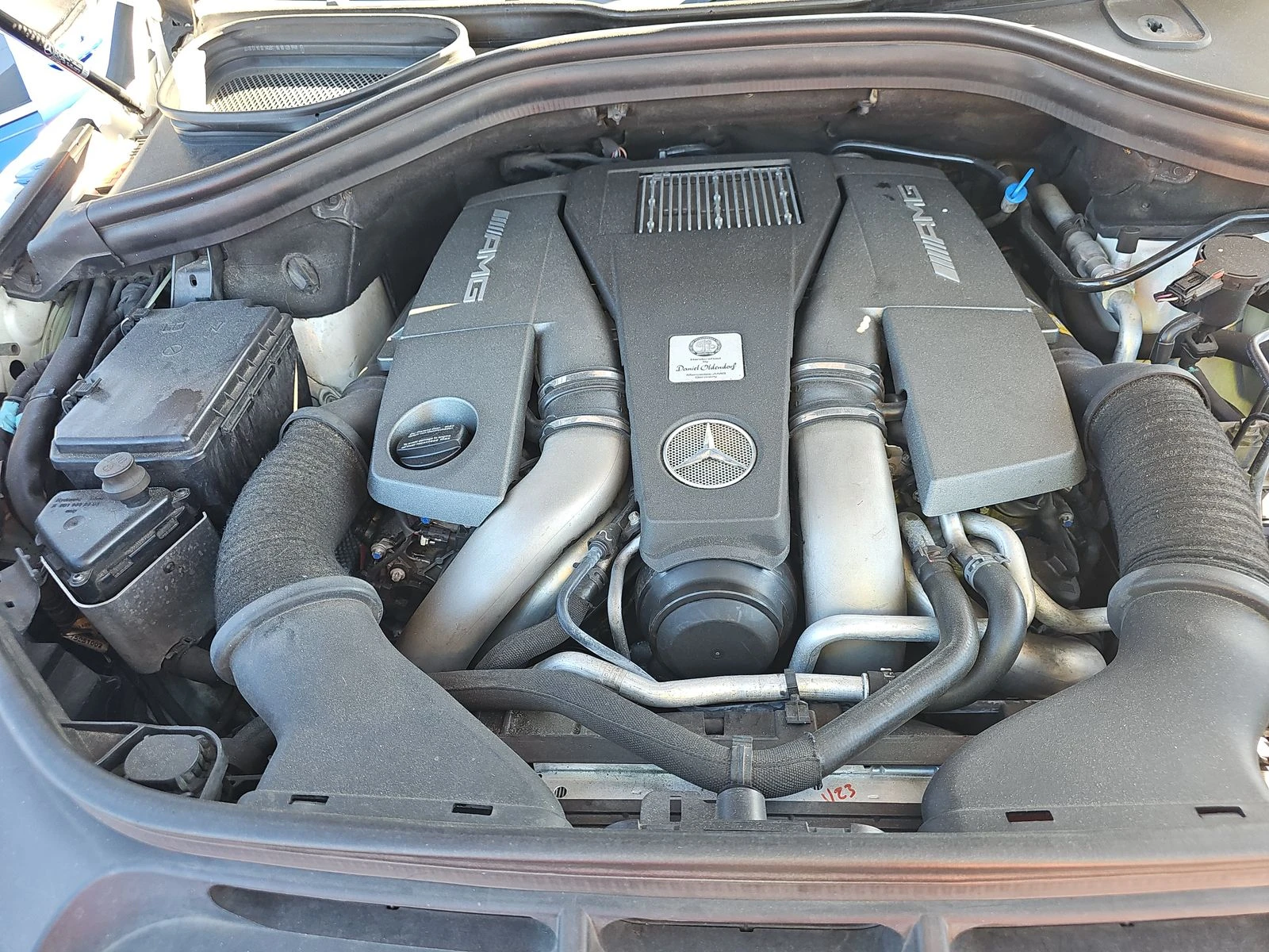 Mercedes-Benz ML 63 AMG ���������* ������* �����* HARMON* KARDON* �������� | Mobile.bg � ����������� 17