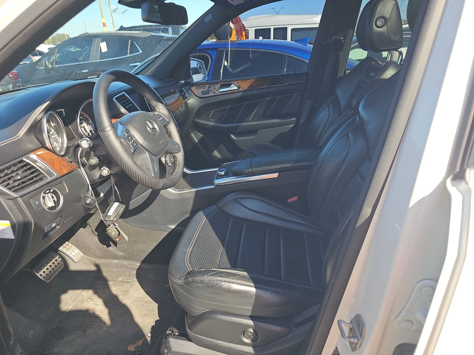 Mercedes-Benz ML 63 AMG ���������* ������* �����* HARMON* KARDON* �������� | Mobile.bg � ����������� 13
