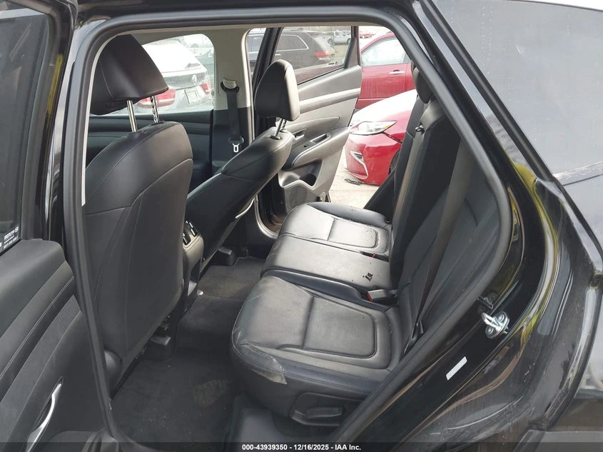 Hyundai Tucson 2.5L I-4 DI, DOHC, VVT, 187HP Front Wheel Drive, снимка 8 - Автомобили и джипове - 53829058