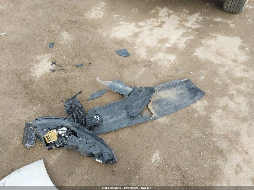 Hyundai Tucson 2.5L I-4 DI, DOHC, VVT, 187HP Front Wheel Drive, снимка 12 - Автомобили и джипове - 53829058