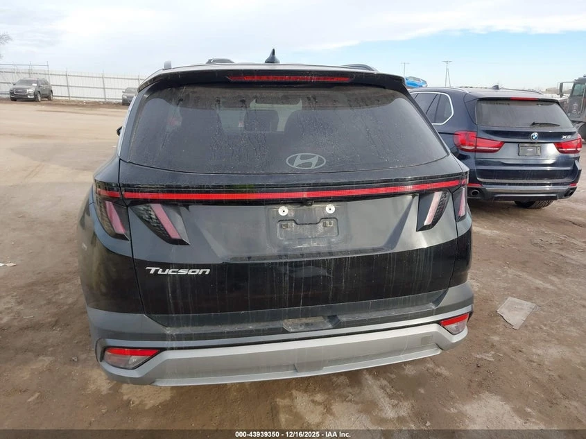 Hyundai Tucson 2.5L I-4 DI, DOHC, VVT, 187HP Front Wheel Drive, снимка 17 - Автомобили и джипове - 53829058