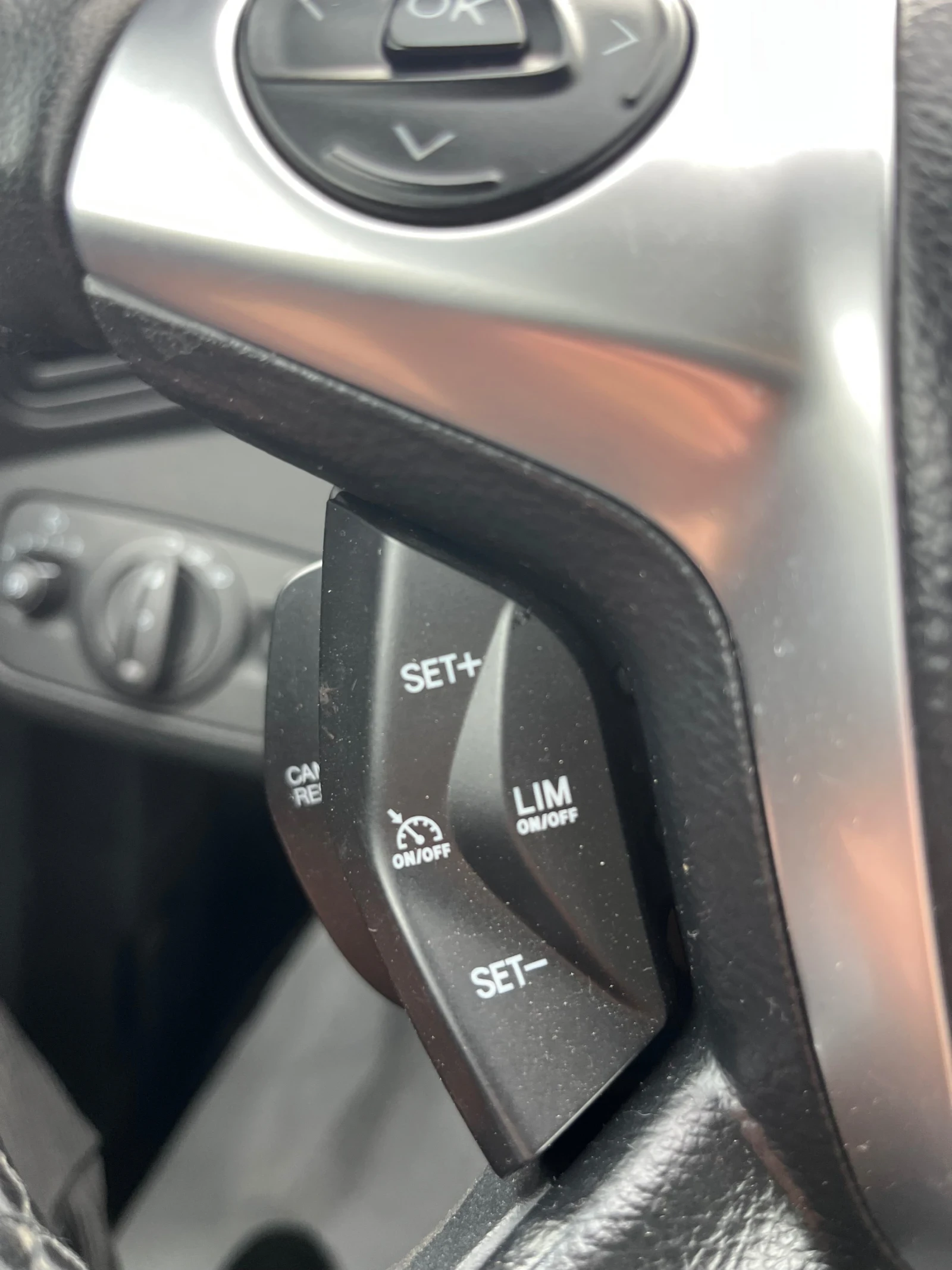 Ford Kuga 2.0TDCI , снимка 10 - Автомобили и джипове - 54391360