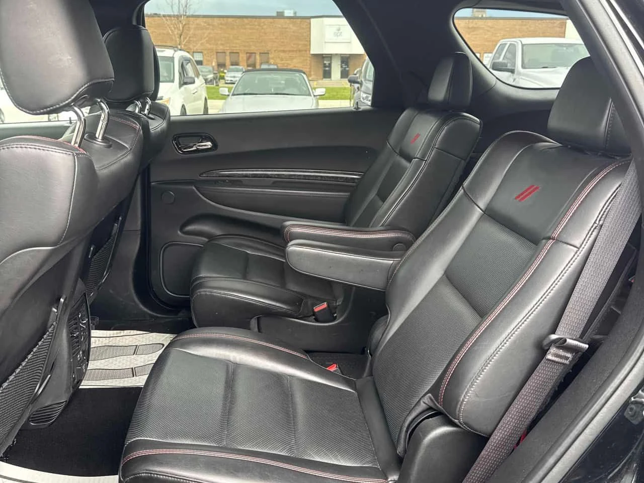 Dodge Durango * R/T Plus AWD * CARFAX * ОПЦИЯ ЗА ФИНАНСИРАНЕ, снимка 11 - Автомобили и джипове - 54963480