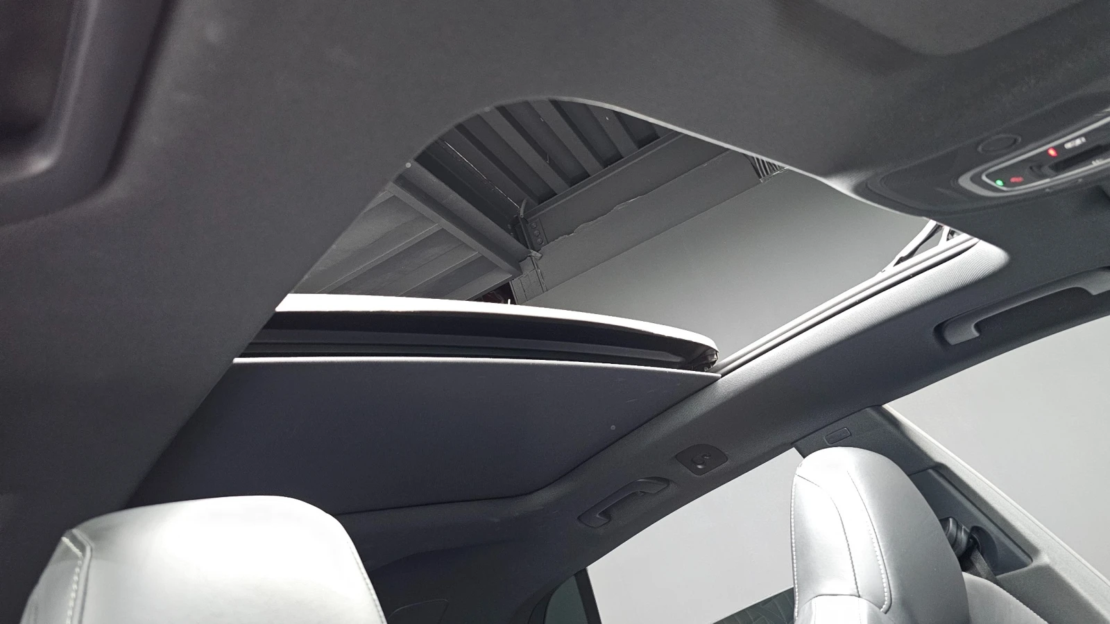 Audi Q8 55 TFSI quattro Premium | Mobile.bg � ����������� 12