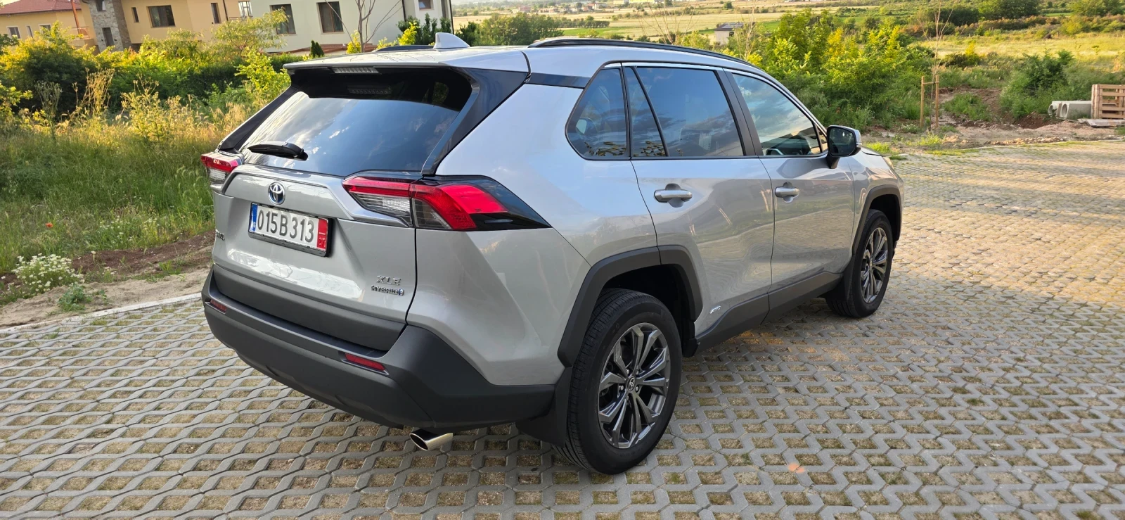Toyota Rav4 Hybrid 2.5 XLE 4x4, снимка 5 - Автомобили и джипове - 55961088