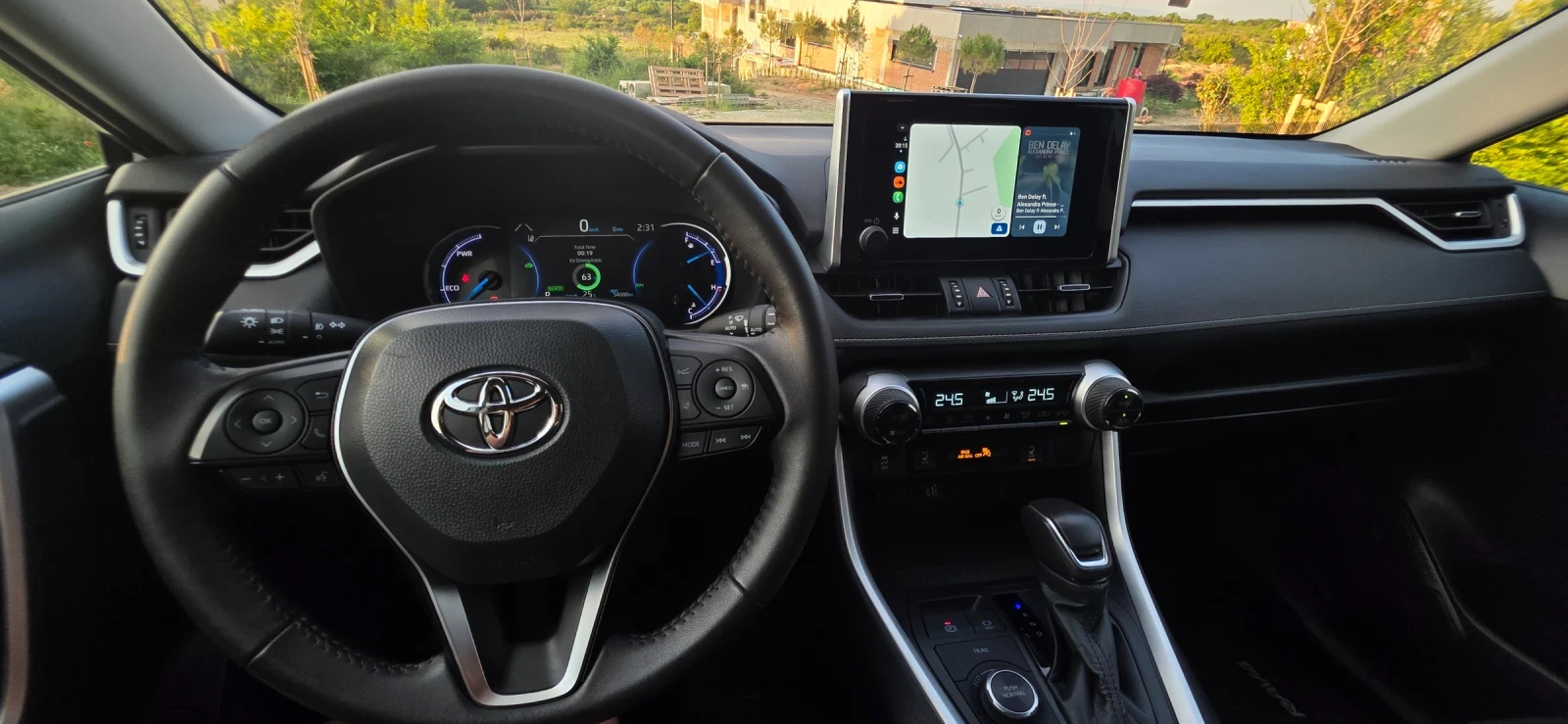 Toyota Rav4 Hybrid 2.5 XLE 4x4, снимка 13 - Автомобили и джипове - 55961088