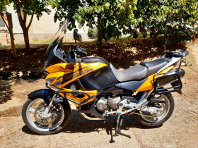Honda Varadero, снимка 2 - Мотоциклети и мототехника - 45300578