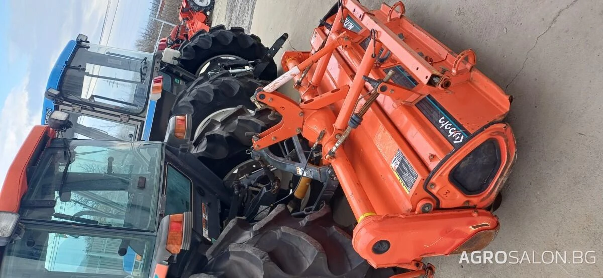 Трактор Kubota GL321, снимка 3 - Селскостопанска техника - 54028123