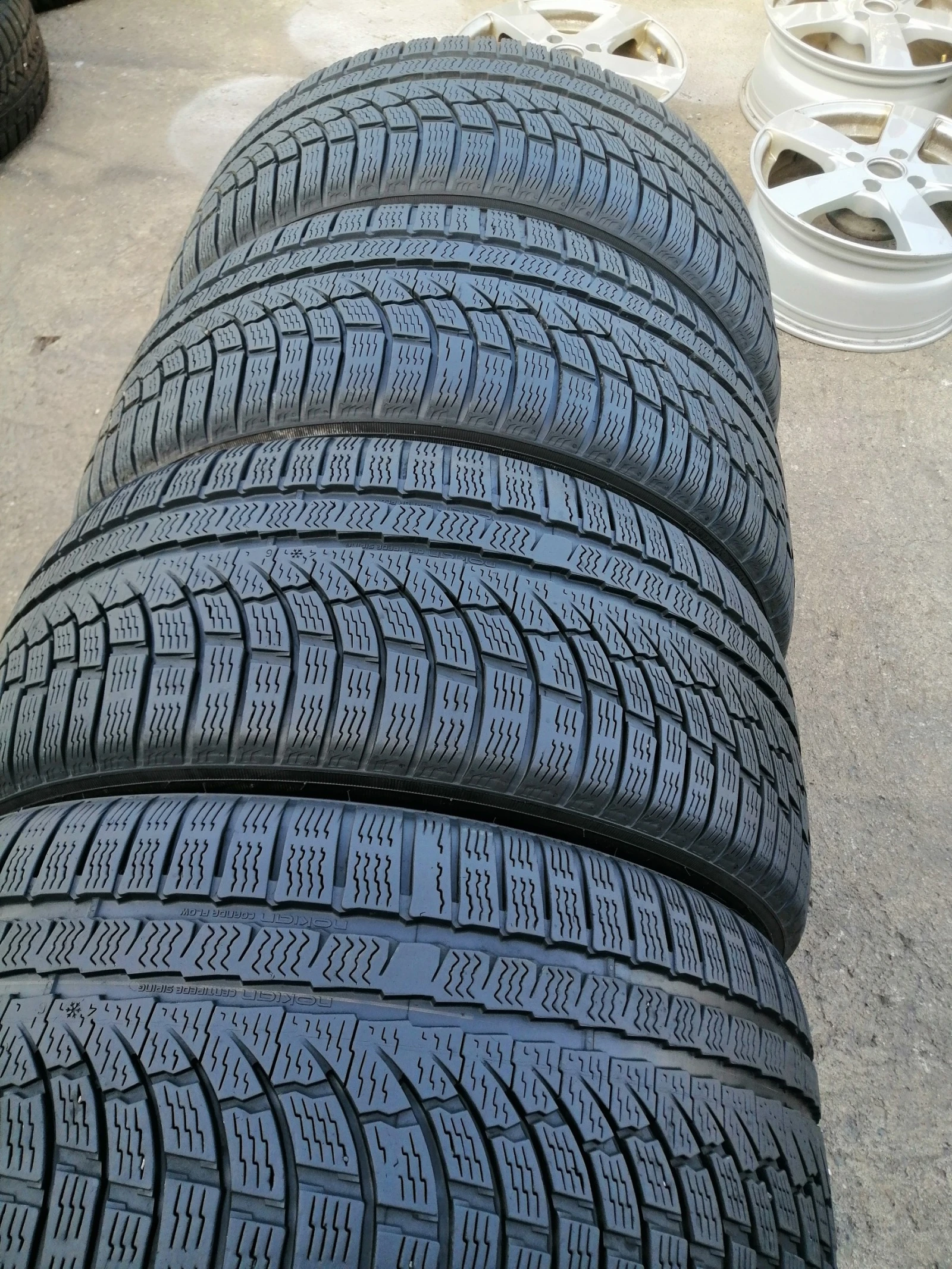  255/45R18 | Mobile.bg   4