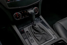 Mercedes-Benz C 200 5G-Tronic/Xenon/Bluetooth/Tempomat/Климатроник, снимка 9