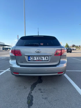 Обява за продажба на Toyota Avensis ~13 800 лв. - изображение 2