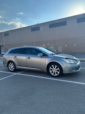 Обява за продажба на Toyota Avensis ~13 800 лв. - изображение 1