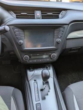 Обява за продажба на Toyota Avensis T27 ~38 400 лв. - изображение 5