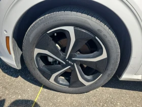 Kia EV6 * LAND GT LINE 2 4D UTILITY AWD * CARFAX * БЕЗ ПЪР - 55000 лв. / 28121.05 € - 24630388 15