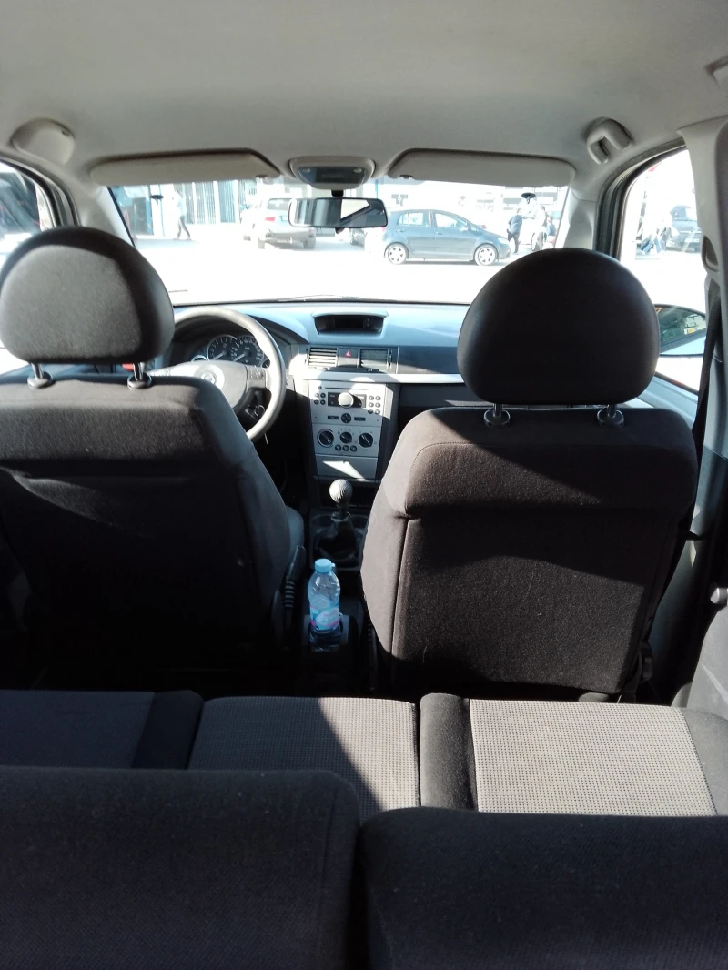 Opel Meriva, снимка 6 - Автомобили и джипове - 47720598