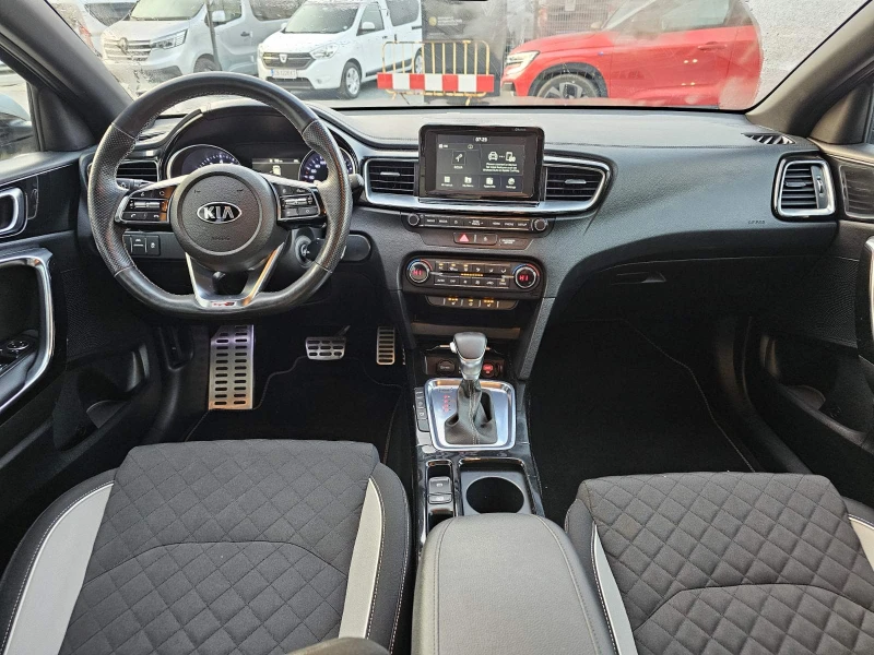 Kia Pro ceed 1.4, снимка 7 - Автомобили и джипове - 47796772