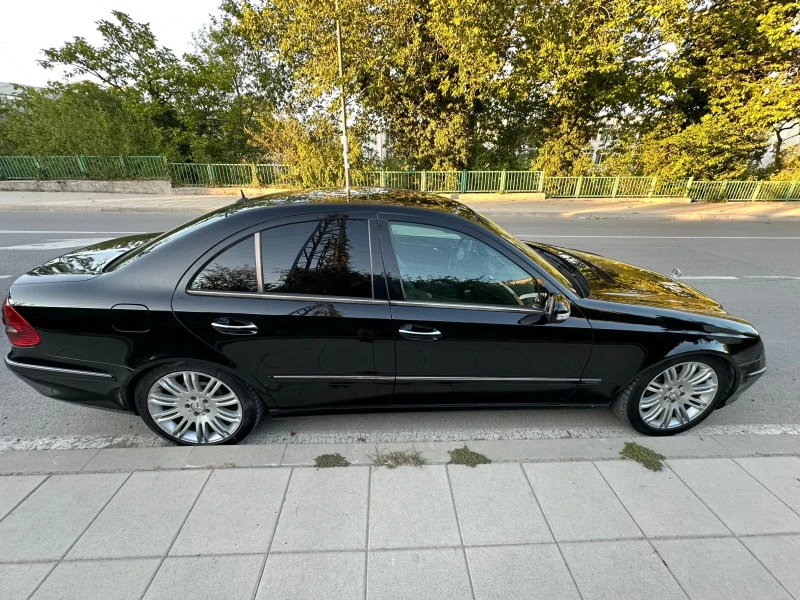Mercedes-Benz E 320, снимка 2 - Автомобили и джипове - 52899869