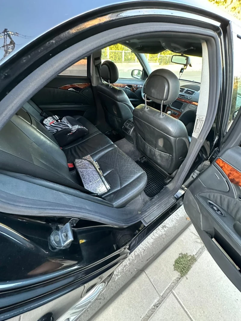 Mercedes-Benz E 320, снимка 4 - Автомобили и джипове - 52899869