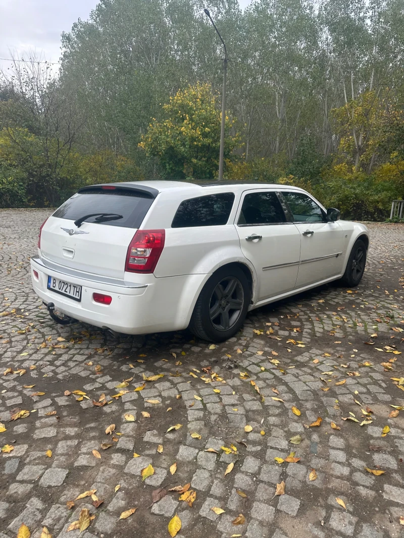 Chrysler 300c 3.0 CDI, снимка 3 - Автомобили и джипове - 52596570