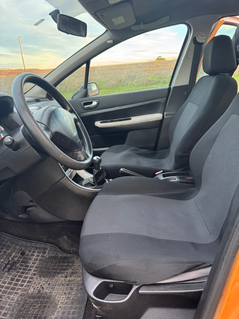 Peugeot 307 1.6hdi, снимка 7 - Автомобили и джипове - 52539419