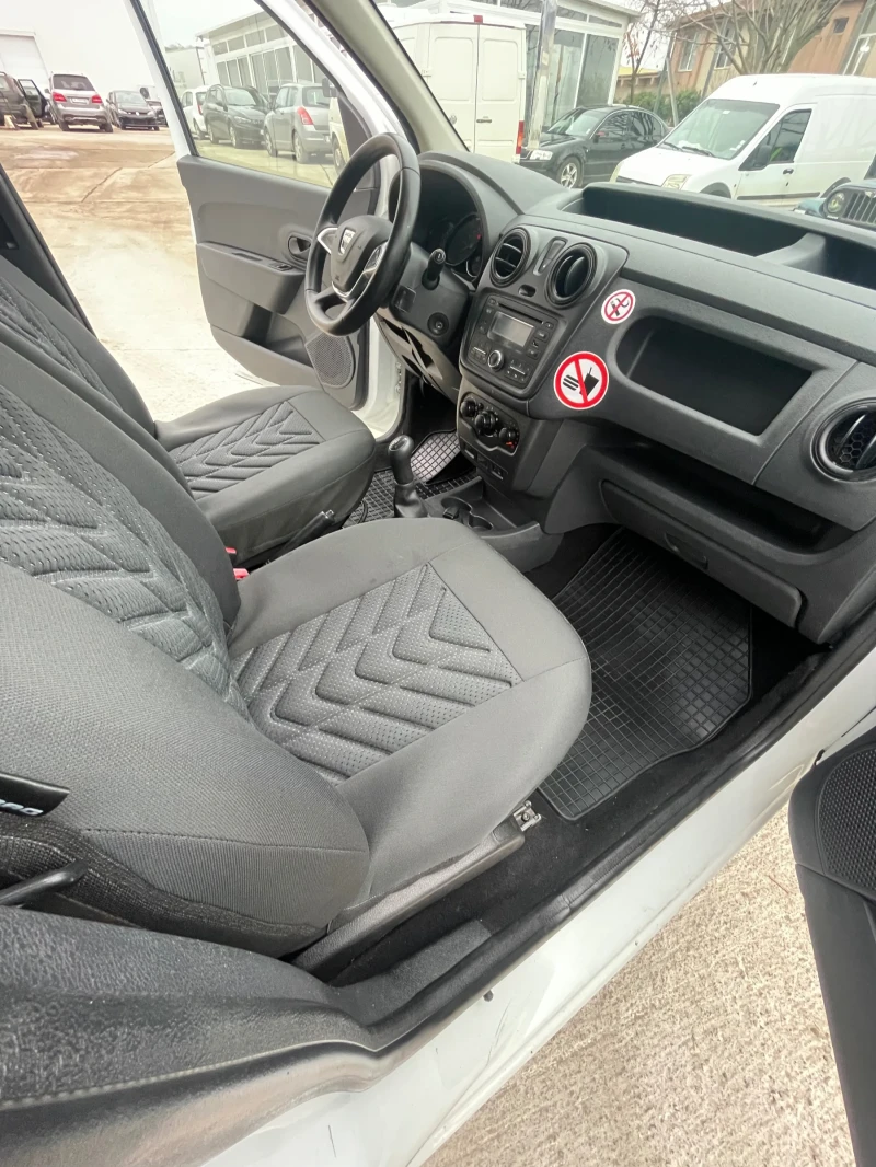 Dacia Dokker 1.6i-102к.с., снимка 11 - Автомобили и джипове - 53009596