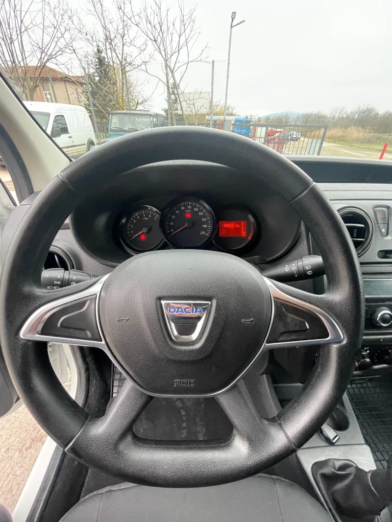 Dacia Dokker 1.6i-102к.с., снимка 9 - Автомобили и джипове - 53009596