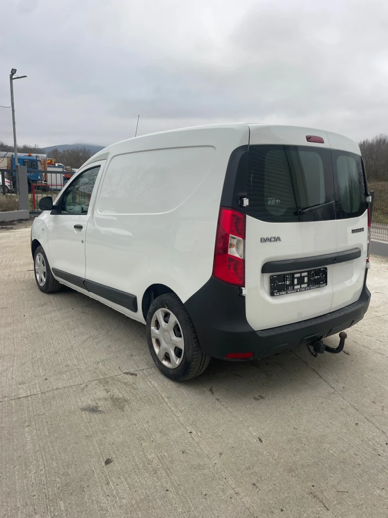 Dacia Dokker 1.6i-102к.с., снимка 3 - Автомобили и джипове - 53009596