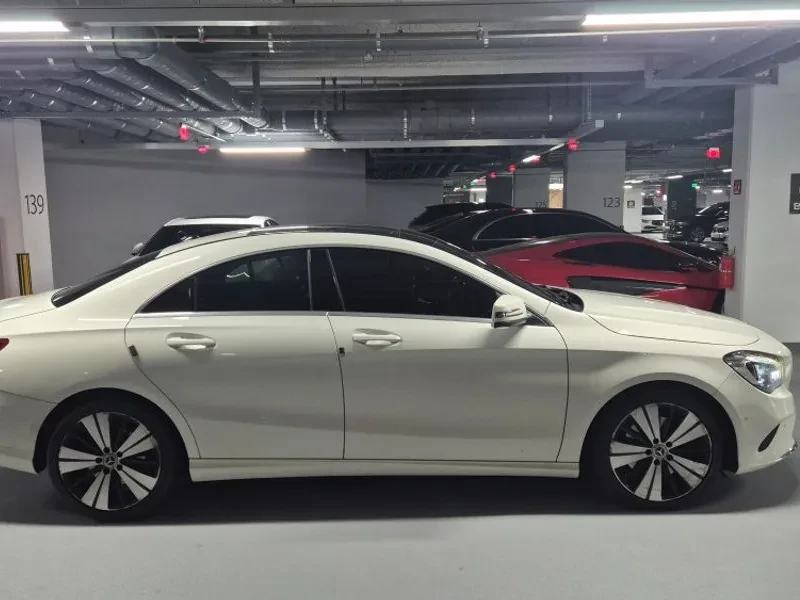 Mercedes-Benz CLA 250 4MATIC - САМО 30% АВАНС, снимка 6 - Автомобили и джипове - 56020168