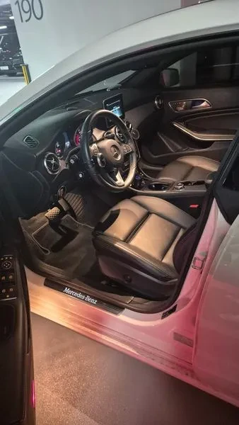 Mercedes-Benz CLA 250 4MATIC - САМО 30% АВАНС, снимка 10 - Автомобили и джипове - 56020168