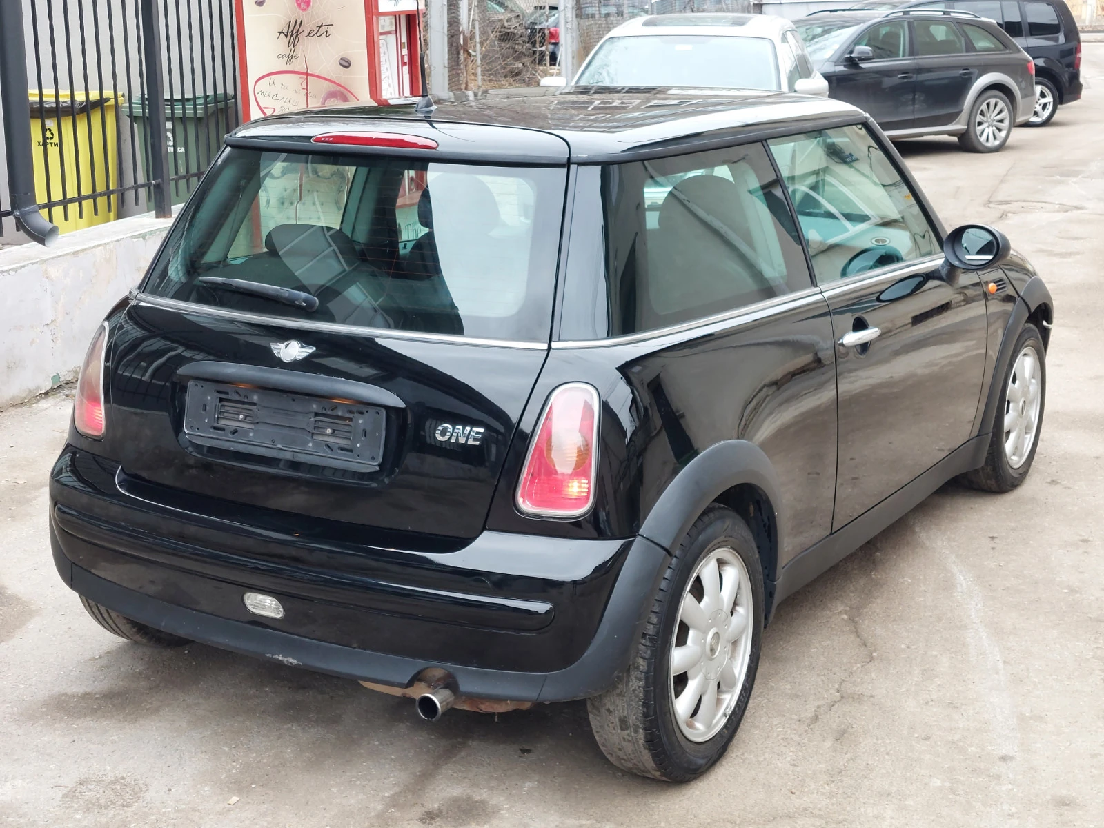 Mini One 1.6i 90hp * КЛИМАТИК * ИТАЛИЯ *  - изображение 6