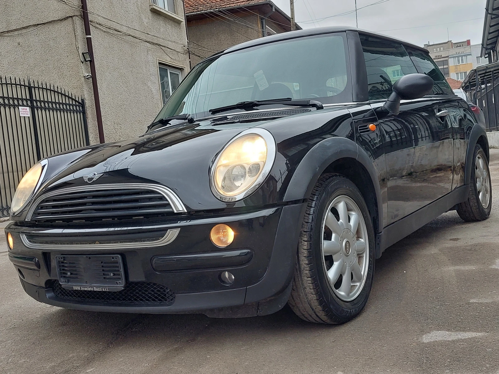 Mini One 1.6i 90hp * КЛИМАТИК * ИТАЛИЯ *  - изображение 4