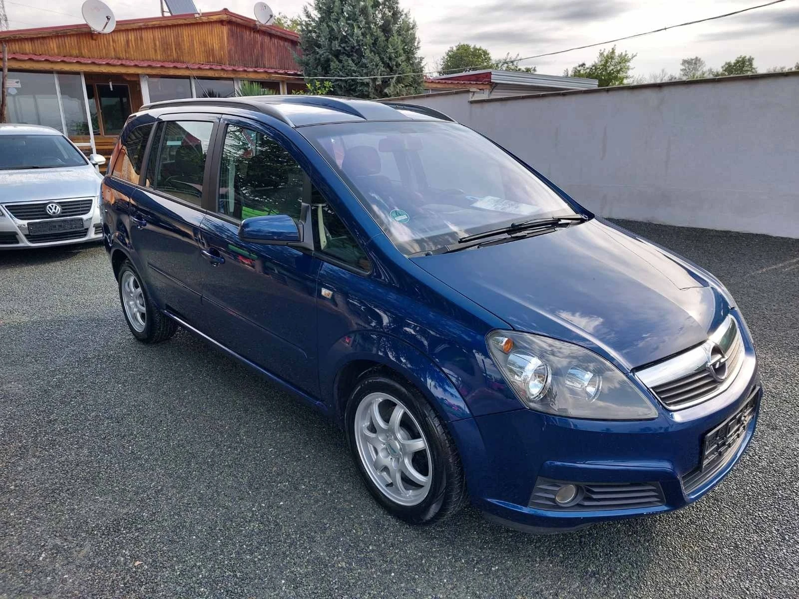 Opel Zafira 1.8, 7места - изображение 2