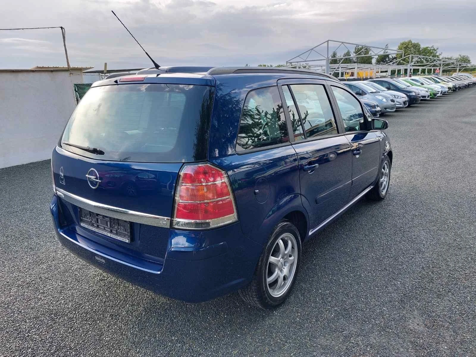 Opel Zafira 1.8, 7места - изображение 6