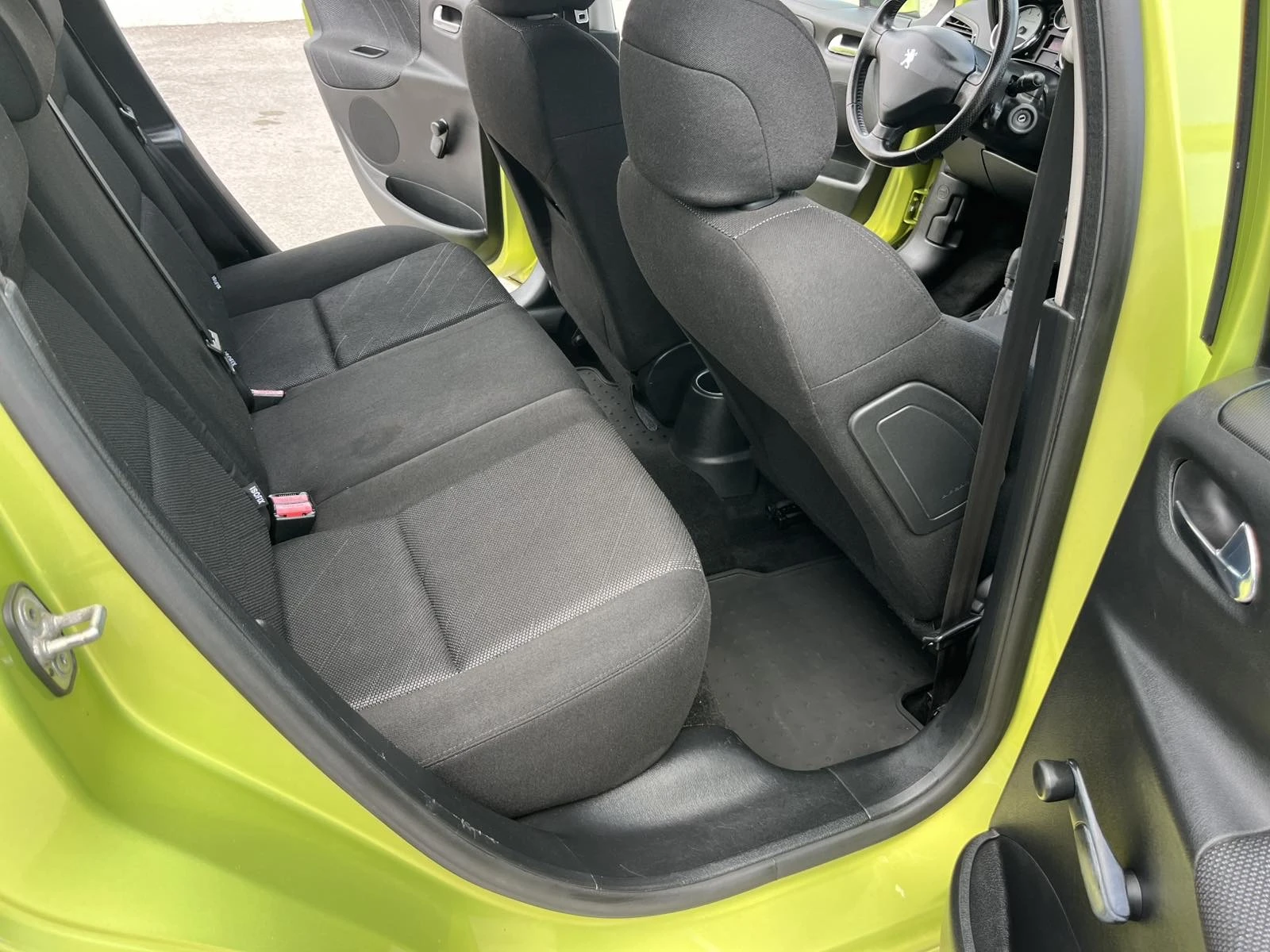 Peugeot 207 1.4I 90к EURO 4 КЛИМАТРОНИК  - изображение 10