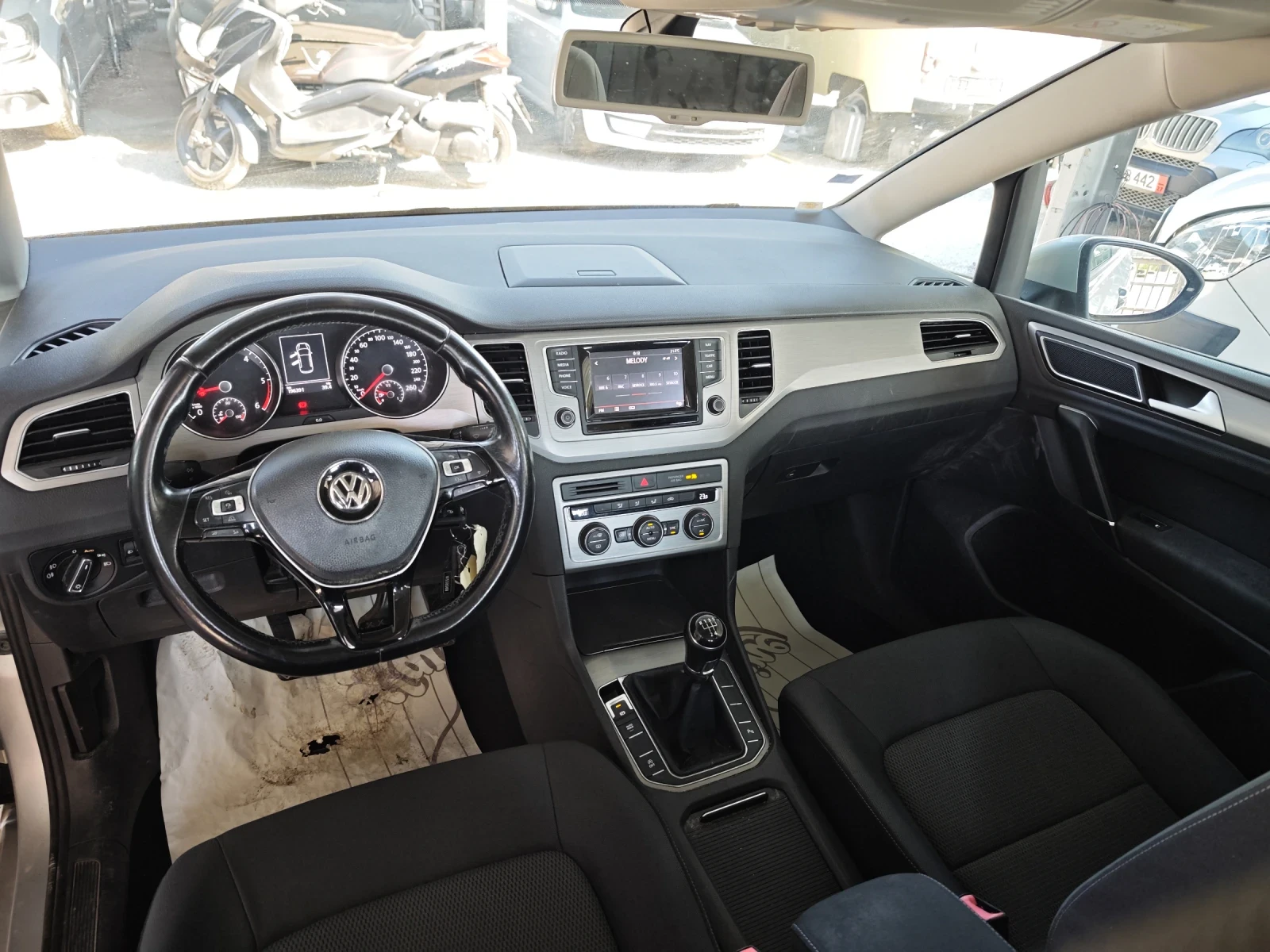 VW Sportsvan 1.6TDI CONFORTLINE BUSINESS BLUE MOTION - изображение 9