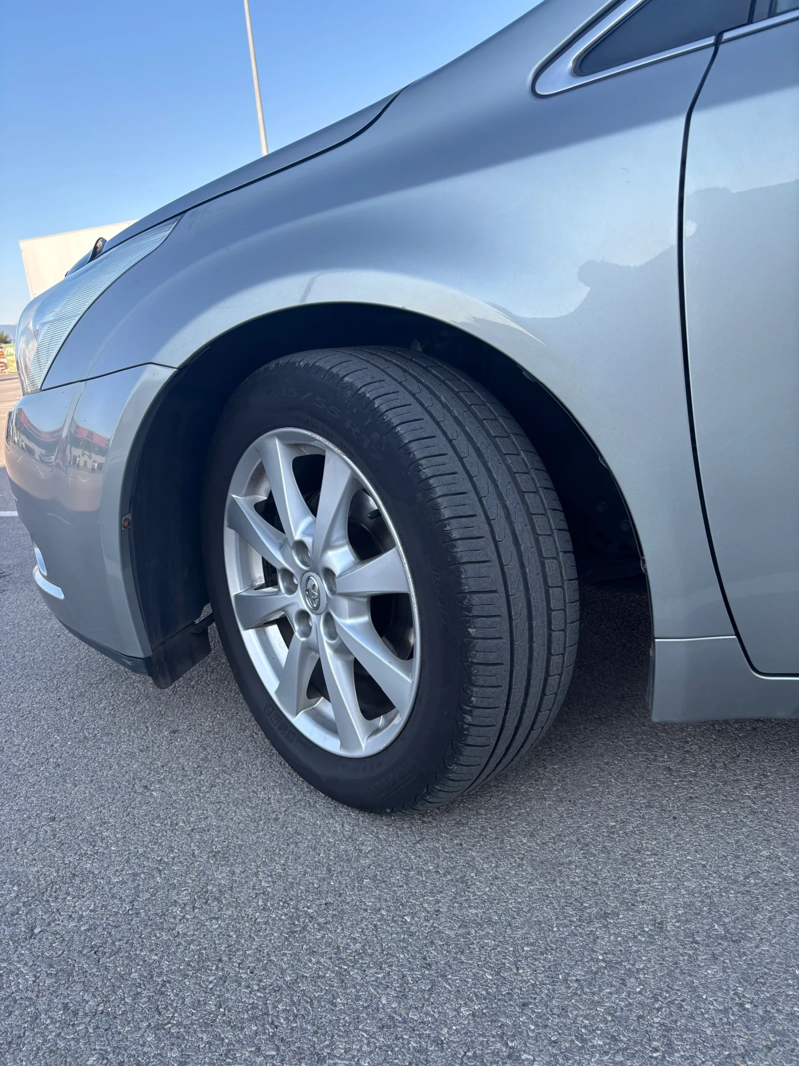 Toyota Avensis  - изображение 9