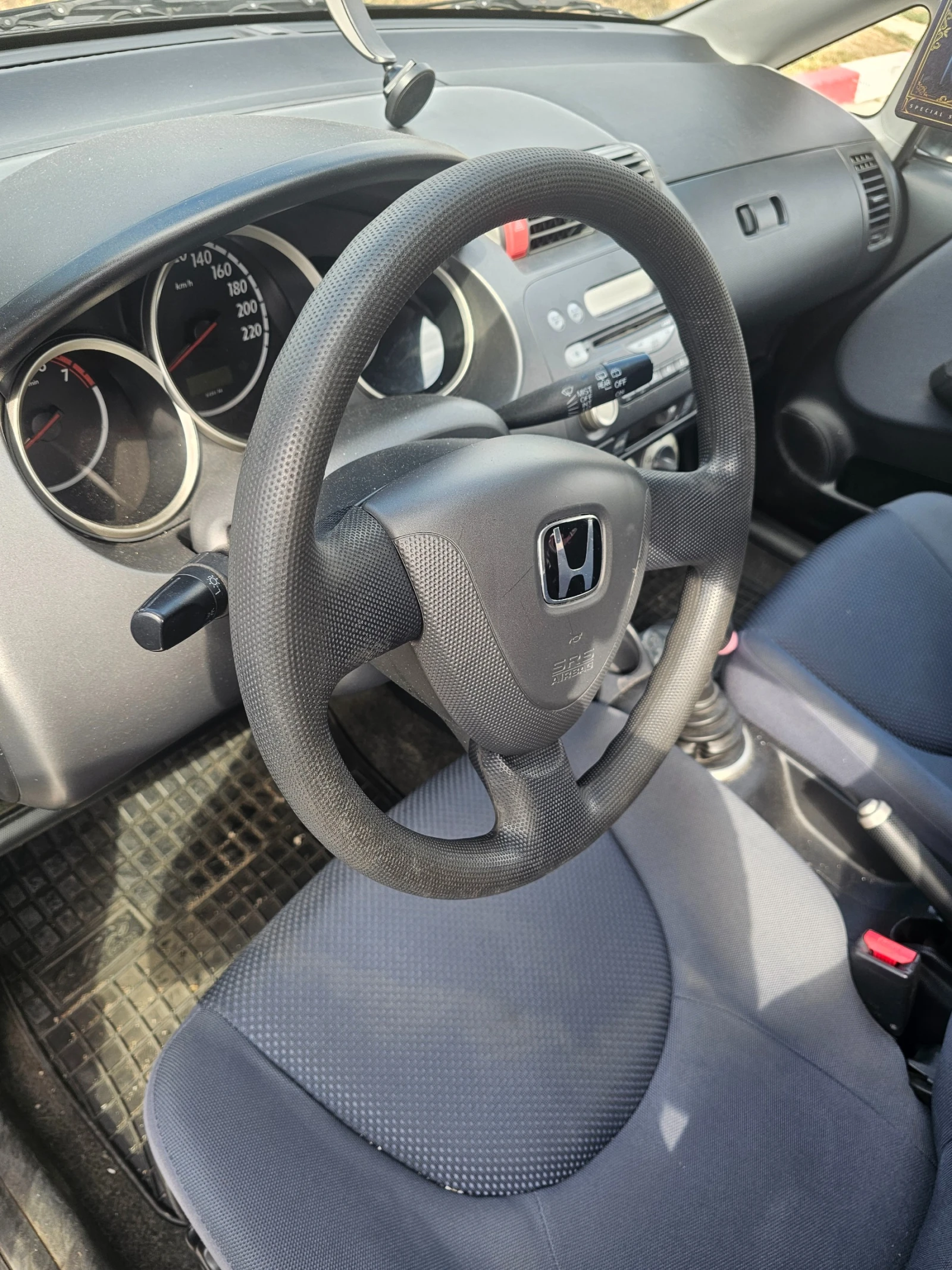 Honda Jazz 1.3 i-DSI  - изображение 7