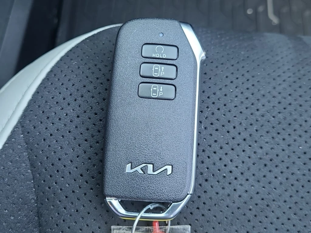 Kia EV6 * LAND GT LINE 2 4D UTILITY AWD * CARFAX * БЕЗ ПЪР - изображение 8