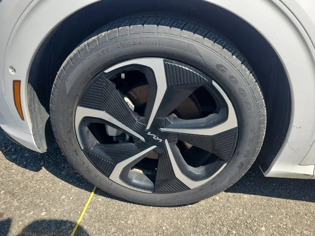 Kia EV6 * LAND GT LINE 2 4D UTILITY AWD * CARFAX *   | Mobile.bg   15