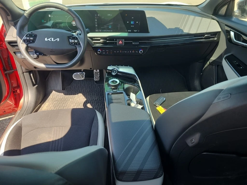 Kia EV6 * LAND GT LINE 2 4D UTILITY AWD * CARFAX * БЕЗ ПЪР - изображение 5